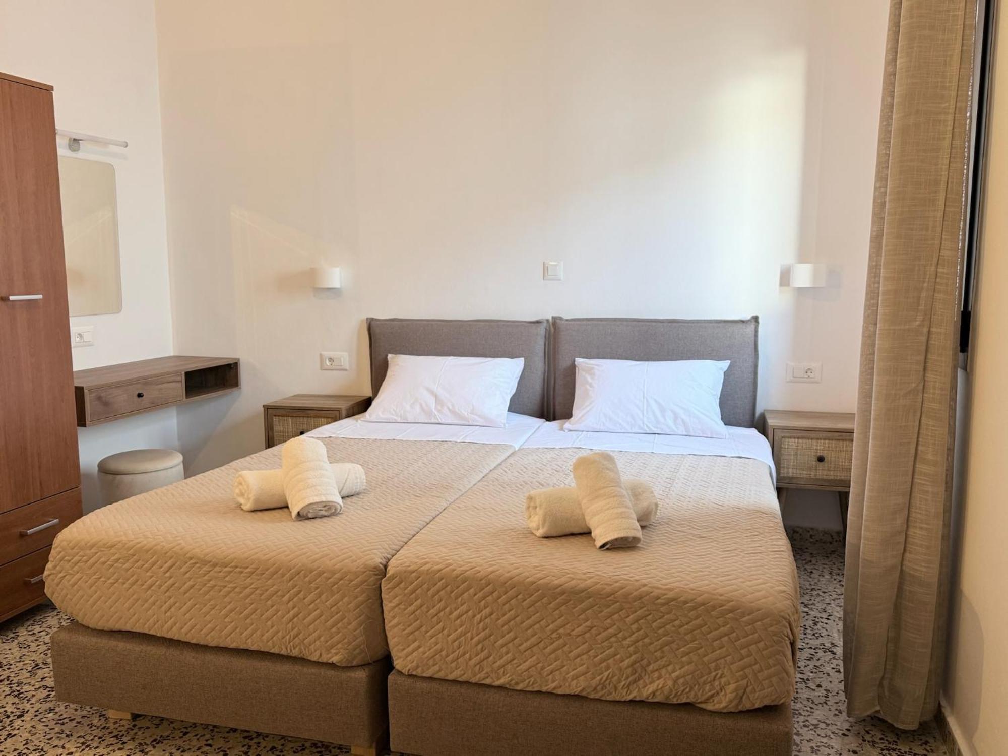 Sarris Studios & Apartments 린도스 외부 사진